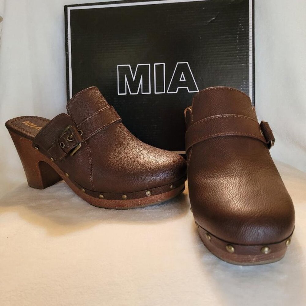 Mia, clog, brown, size 9